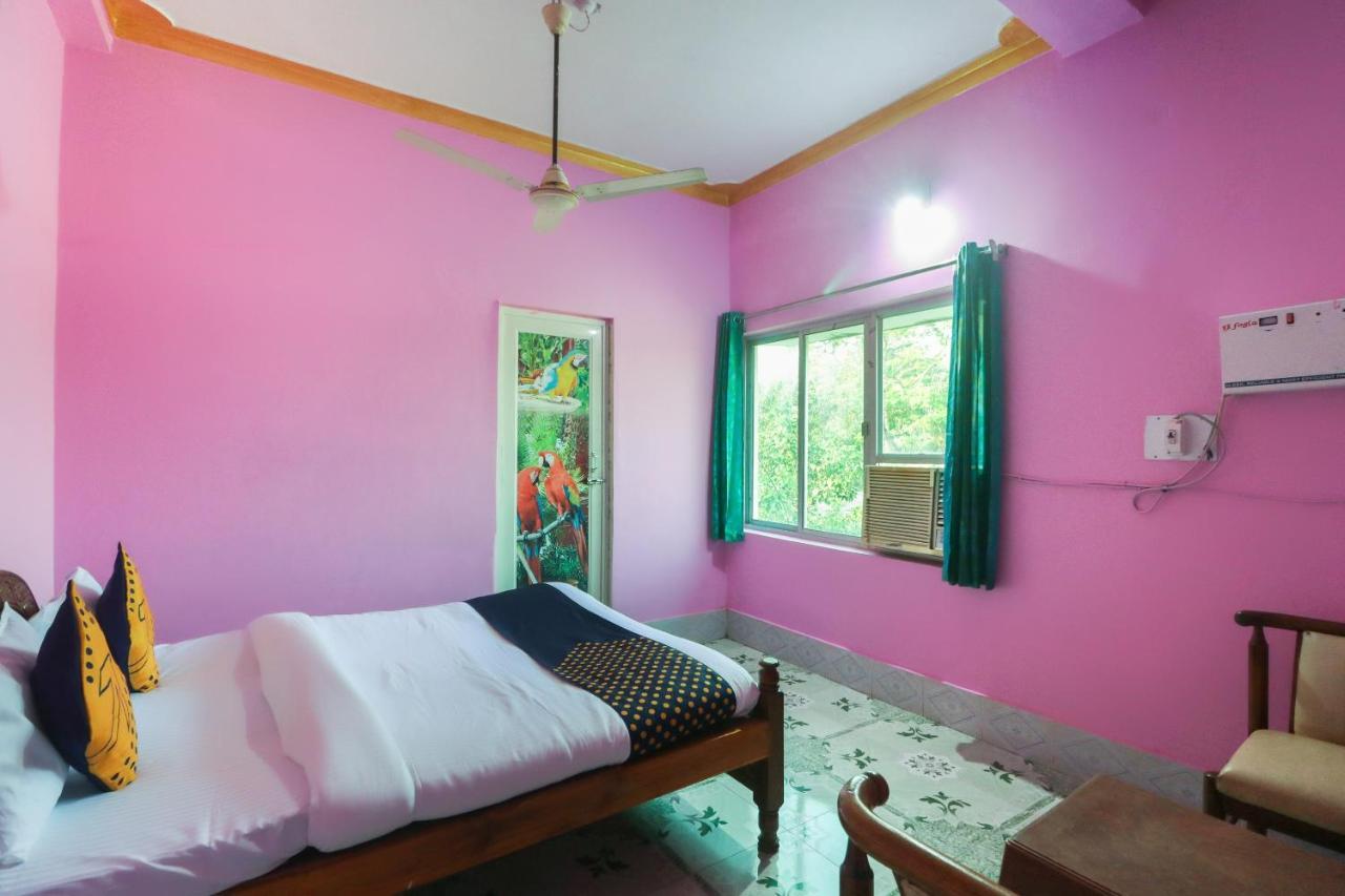 Spot On 65043 Hotel Kalinga Palace Kendrapara Dış mekan fotoğraf